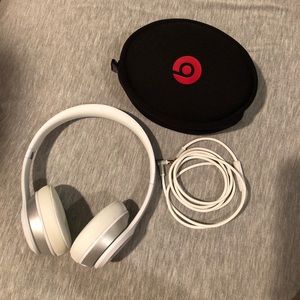 Beats by Dre Solo2 Wired Headphones